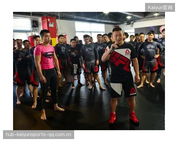 UFC训练营全新反击专项课程，引领格斗训练新时代